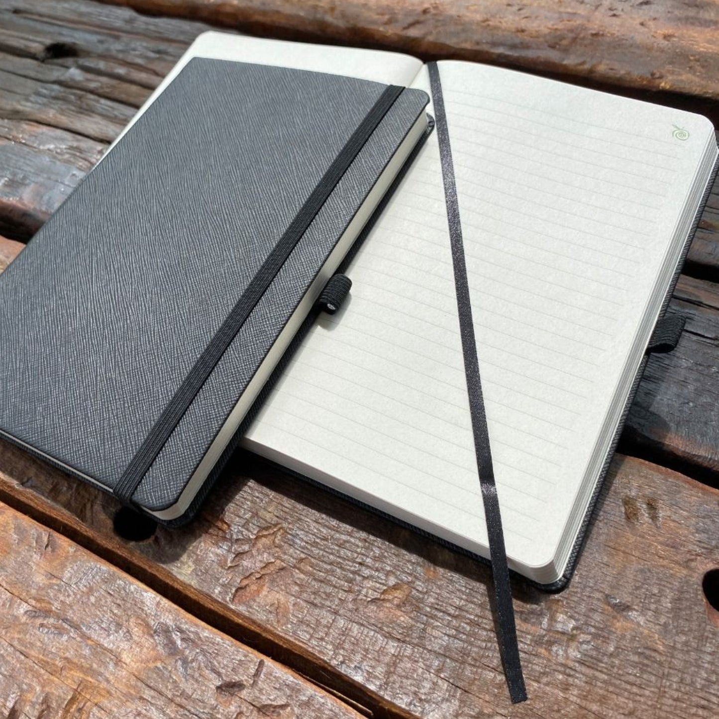 ๐ Apple Peel Notebooks (Textured)