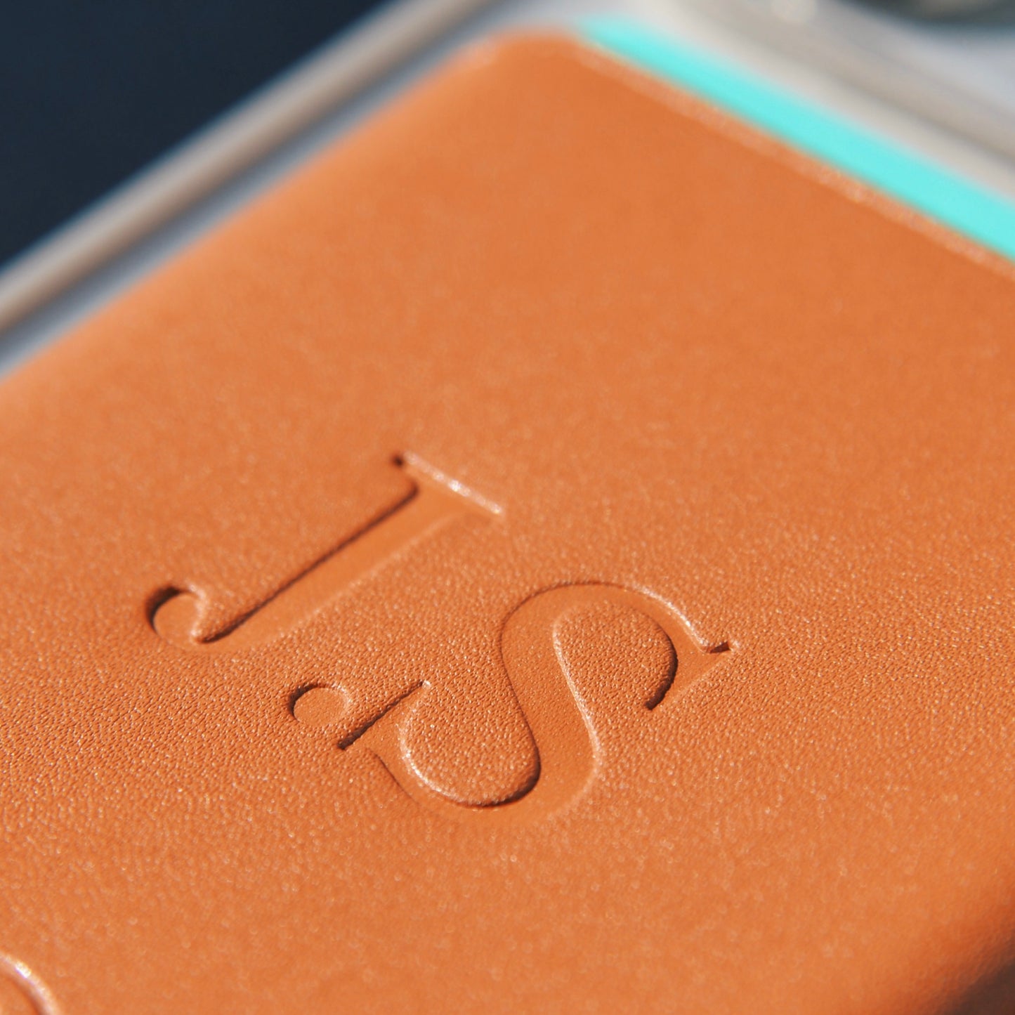 📱 Personalised MagSafe Wallets