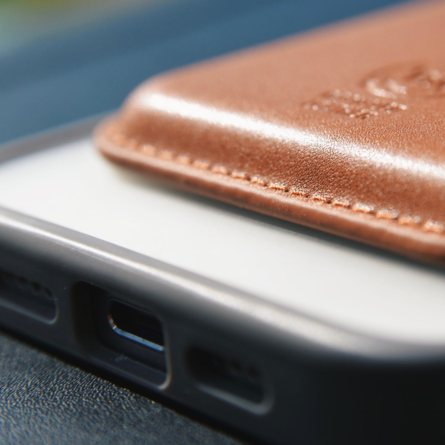 📱 Personalised MagSafe Wallets